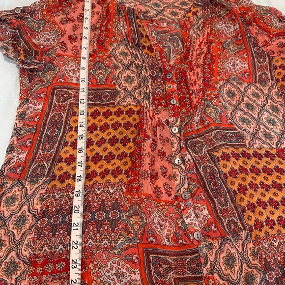 Women’s XL Westport Red Paisley Multiple Pattern Short Sleeve Peasant Blouse. - Picture 4 of 11